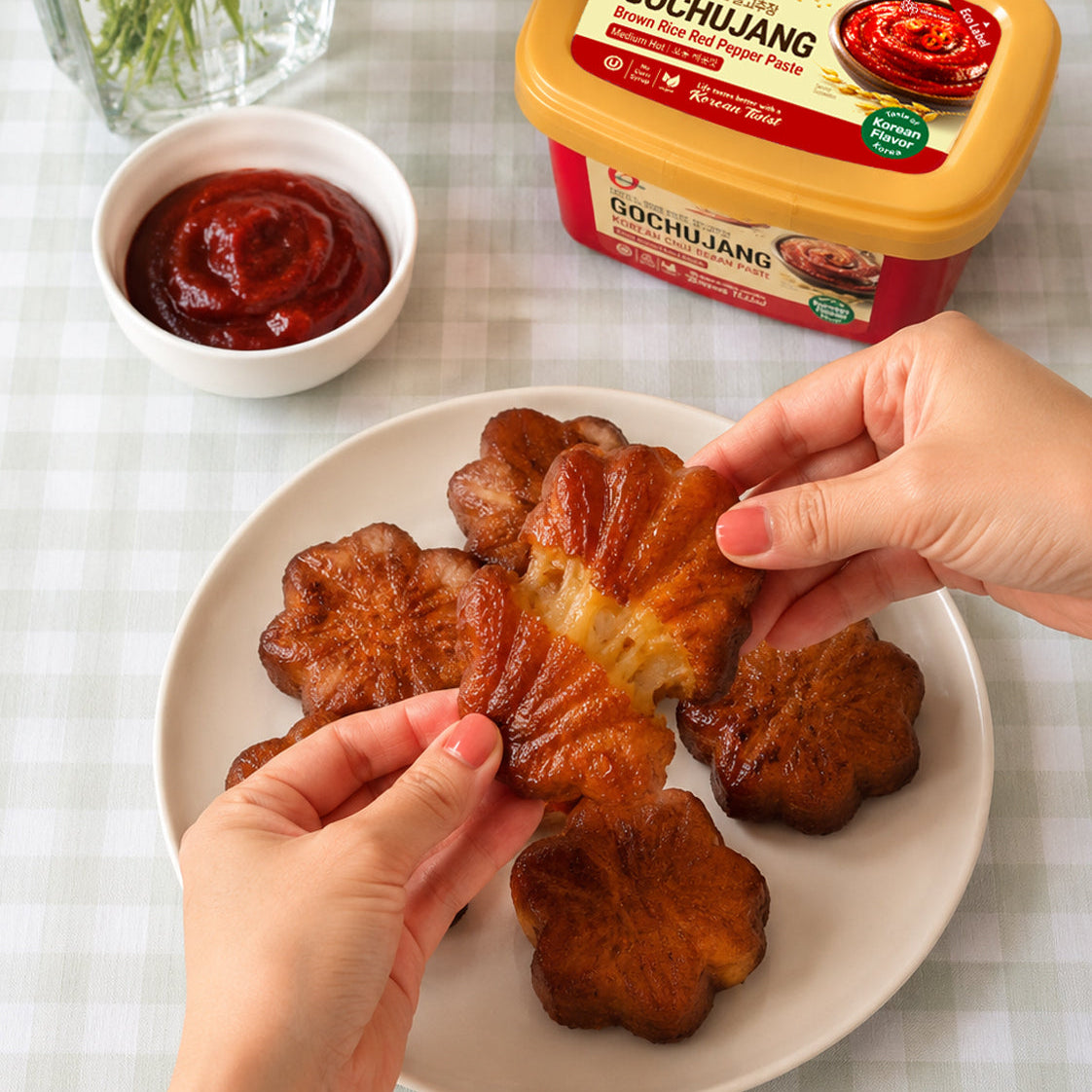 Gochujang Butter Chewy Ricecake (Tteok)